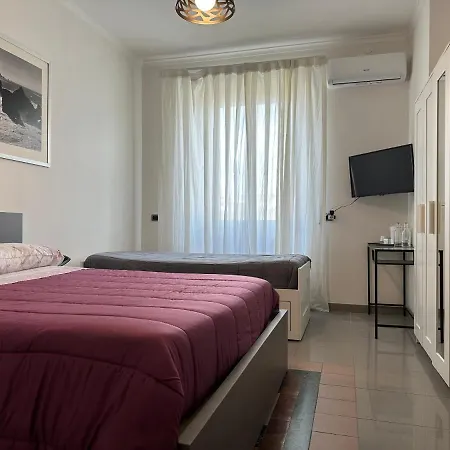 Bruno House Neapel